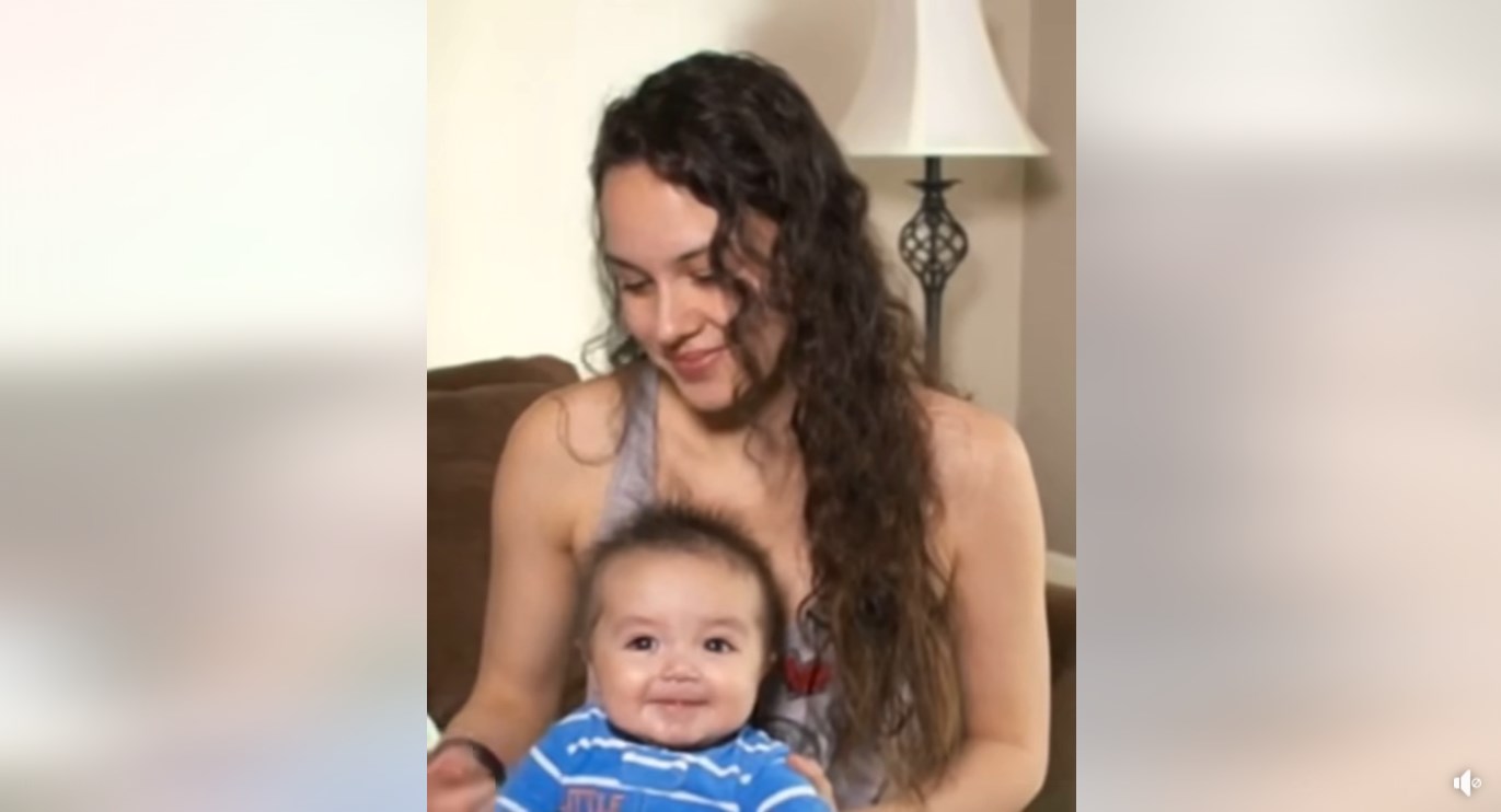 An unexpected elephant appeared near the bus — and what happened 15 seconds later, no one saw coming…